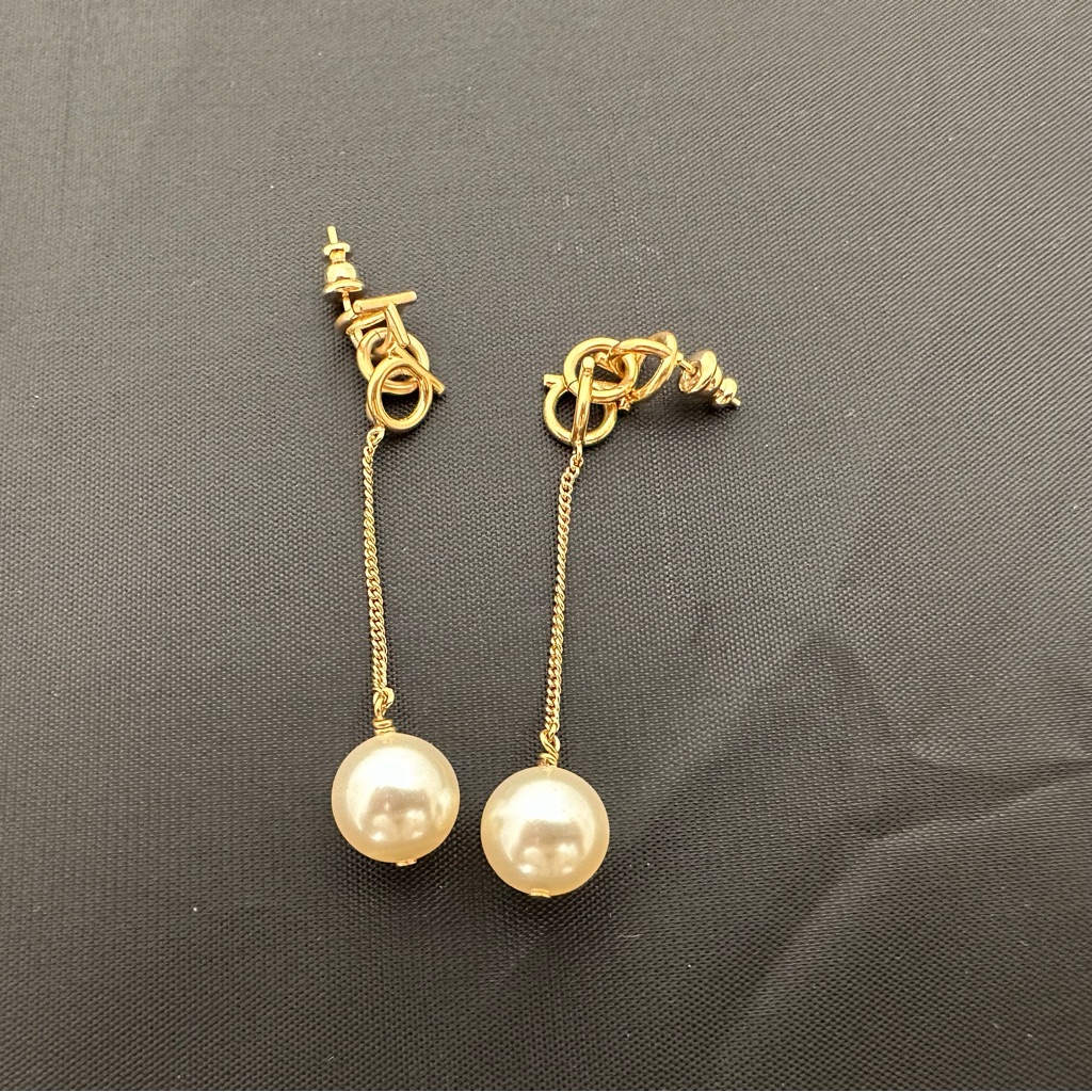 Salvatore Ferragamo Gancini Chain Drop Earrings With Pearl In Gold New In Box